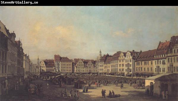 Bernardo Bellotoo The Old Market Square in Dresden